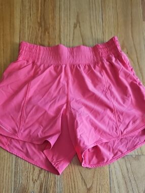 Lululemon Women's Pink Performance Running Shorts